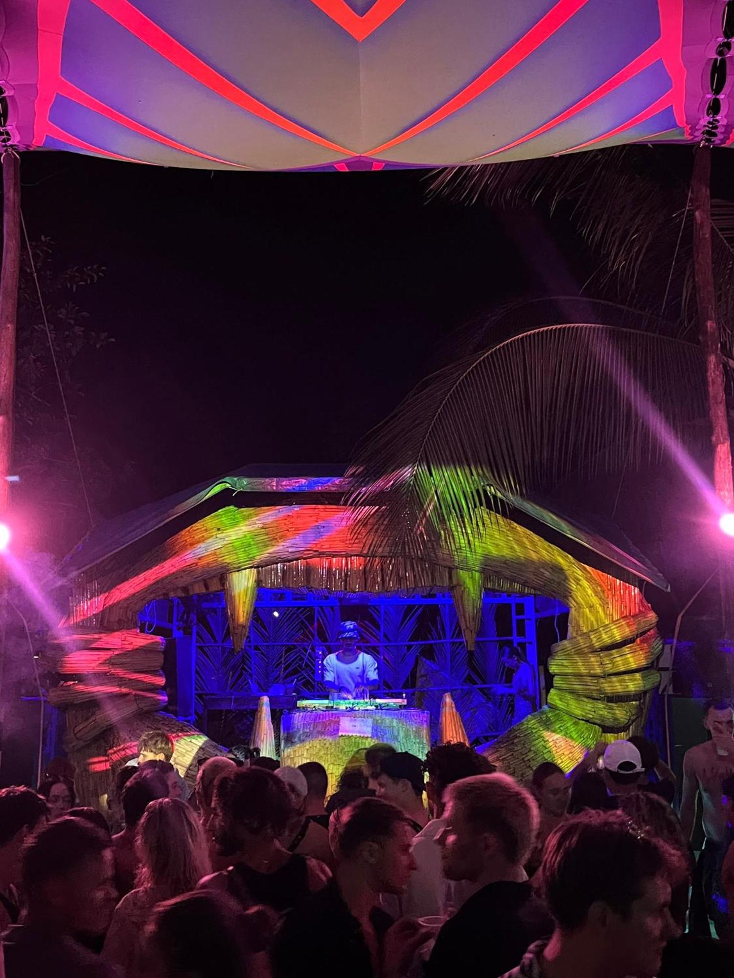 Nest Club * Kaoh Touch